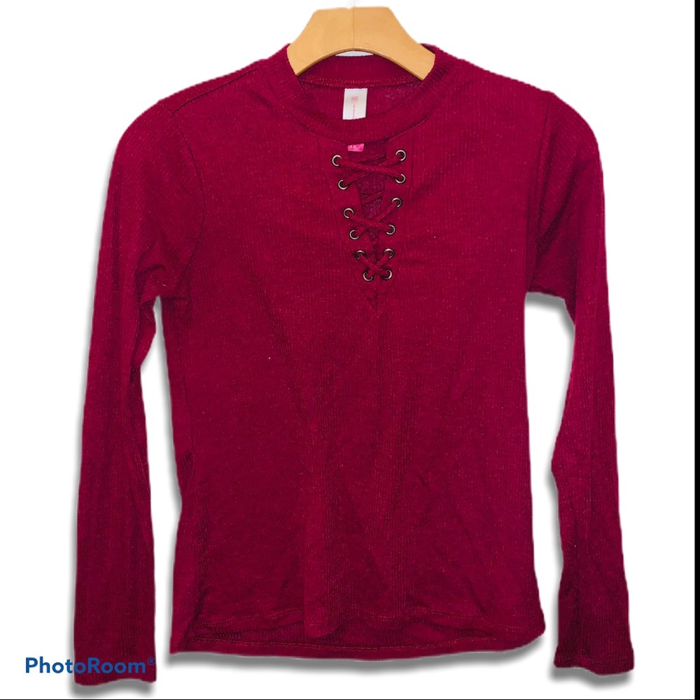 No boundaries maroon long sleeve lace up top shirt